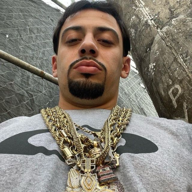 𝒐𝒔 𝒎𝒂𝒊𝒔 𝒎𝒊́𝒅𝒊𝒂 💯 - grupo de WhatsApp no SeuGrupo