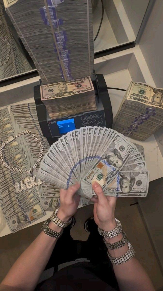 Fique multi-milionário - grupo de Kiwify no SeuGrupo